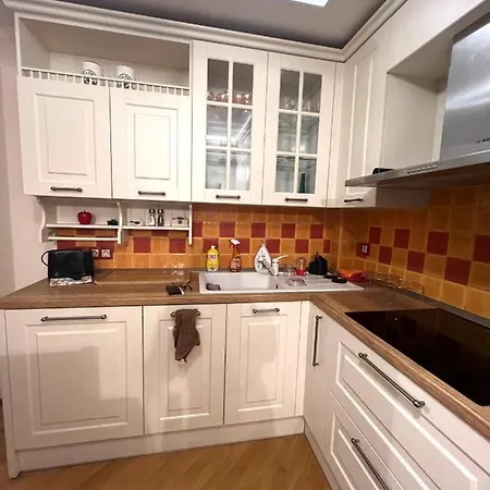 Chaika Sea فارنا