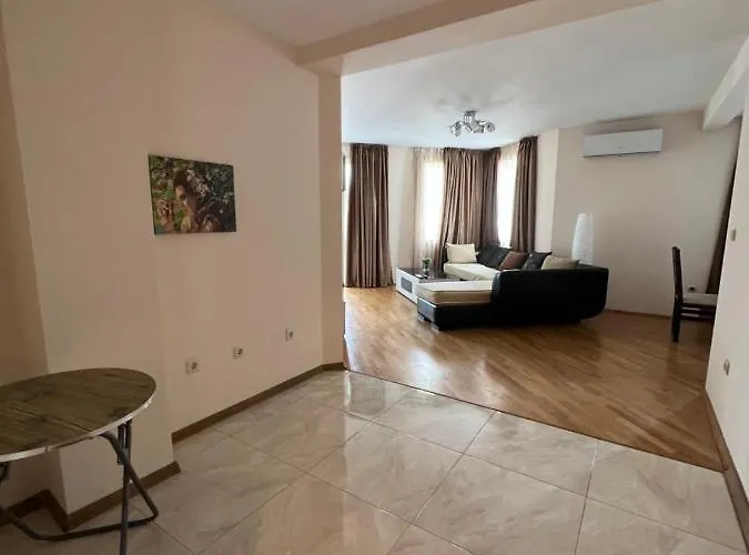 Chaika Sea Apartment